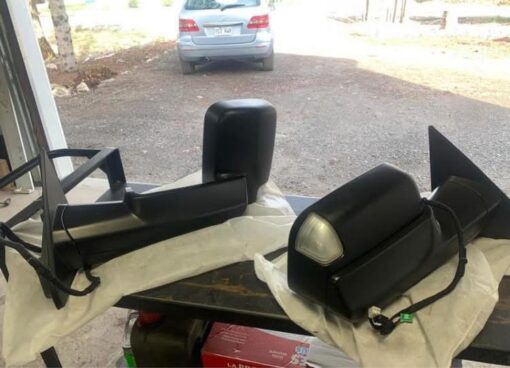 2023 Dodge Ram Laramie Towing Mirrors – Perfect Condition - Image 3