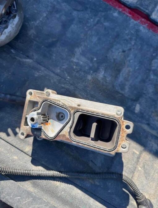 4th Gen Cummins Turbo & Actuator – 25K Miles with Paperwork - Image 2