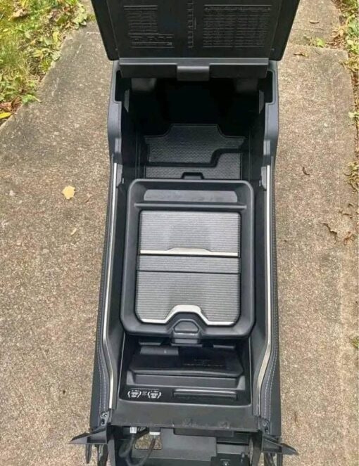 Dodge Ram Center Console – Fits 1500/2500/3500, Excellent Condition - Image 5