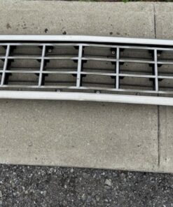 1981-1985 Dodge 100 150 250 350 Ramcharger Grille Grill OEM