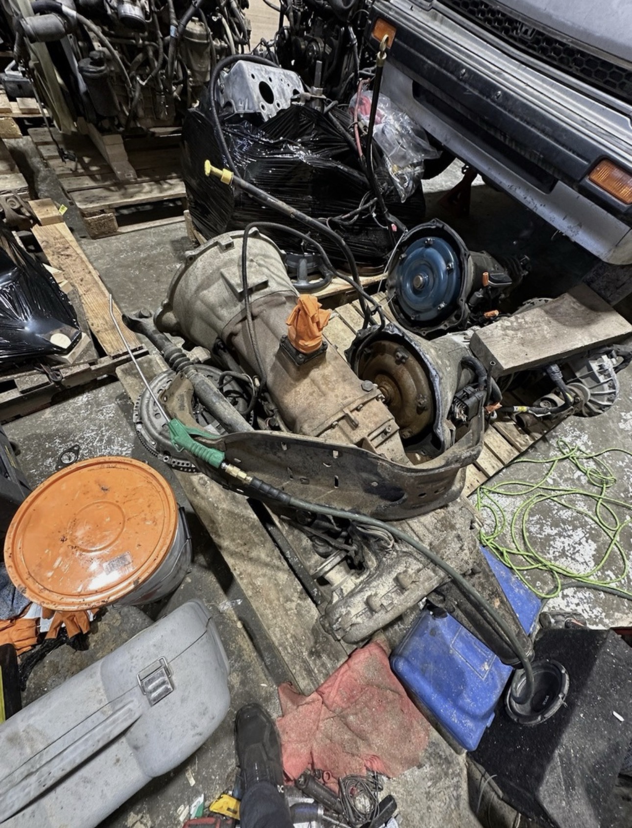 94-02 DODGE RAM NV5600 6 SPEED MANUAL TRANSMISSION SWAP RAM 2500 3500 CUMMINS