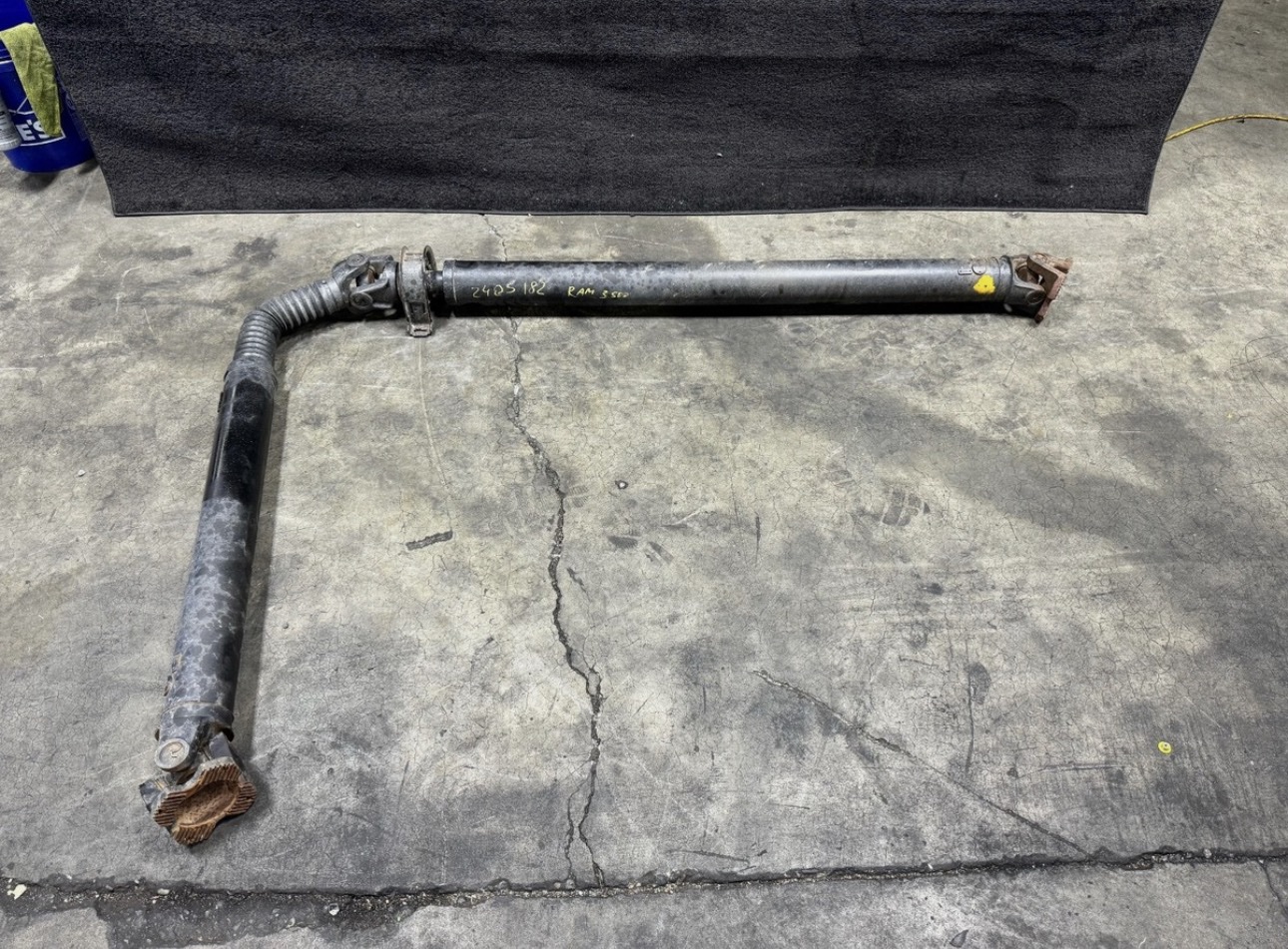 2008-2018 RAM 4500 5500 Cab and Chassis Driveshaft Driveline OEM 61k miles - Image 2