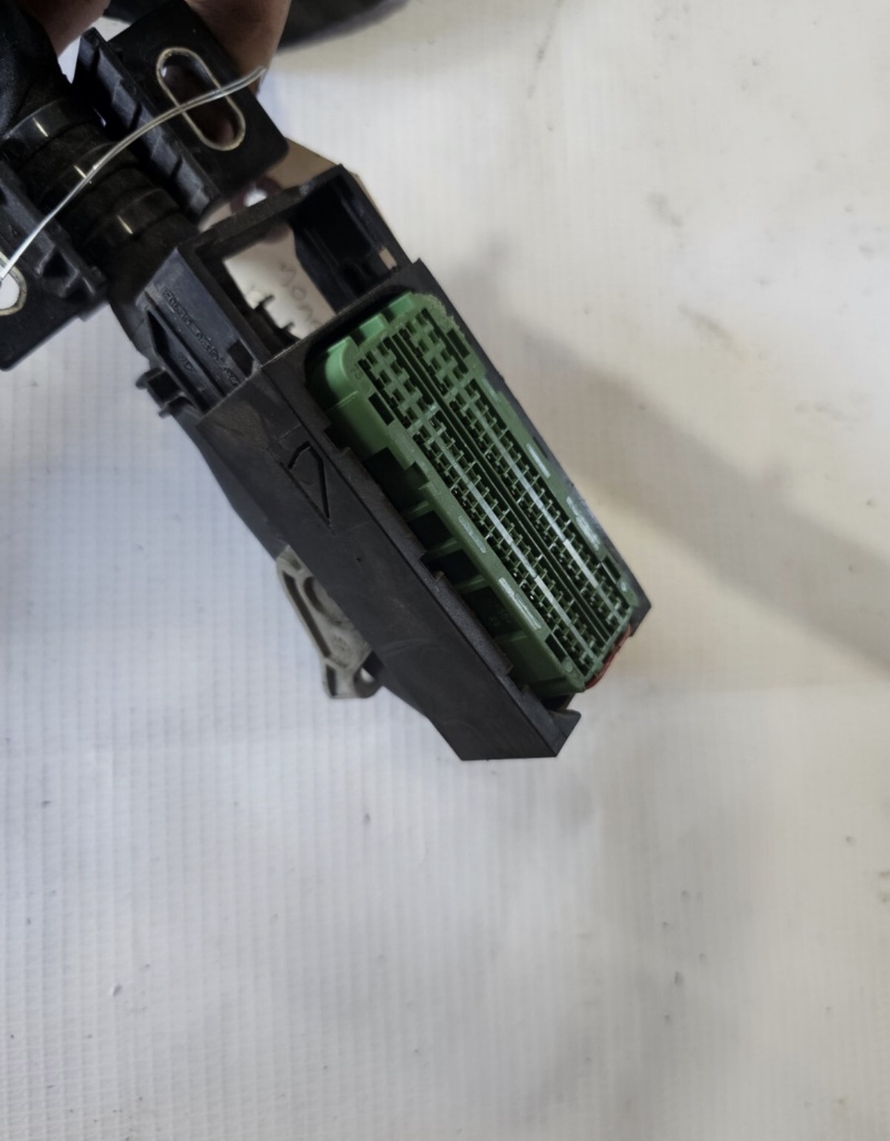 2018 Ram 3500 6.7L Cummins AS69RC AISIN Transmission Harness 98% Complete - Image 11